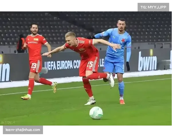 法兰克福主场平局 球队稳定在中游影响其市场吸引力与招商节奏